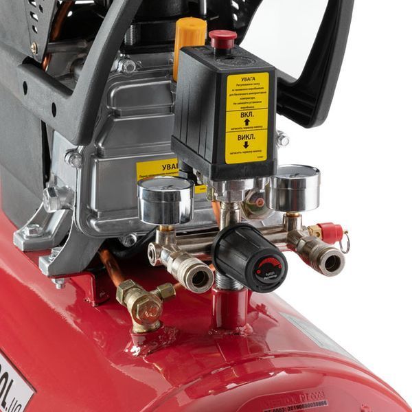 Компресор, 50 л, 1,2 кВт, 220 В, 8 атм, 205 л/хв, 80 дБ INTERTOOL PT-0021 PT-0021 фото