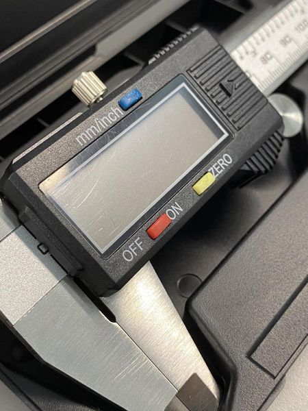 Штангенциркуль цифровий 150 мм СТАНДАРТ DVC0115 DVC0115 фото