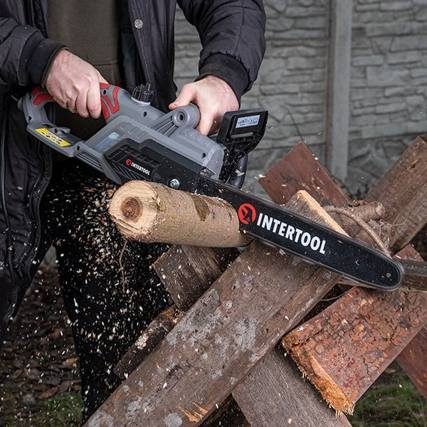 Пила ланцюгова електрична, 2,4 кВт, шина 40 см, 13 м/с, боковий двигун INTERTOOL DT-2201 DT-2201 фото