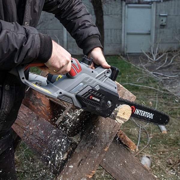Пила ланцюгова електрична, 2,4 кВт, шина 40 см, 13 м/с, боковий двигун INTERTOOL DT-2201 DT-2201 фото