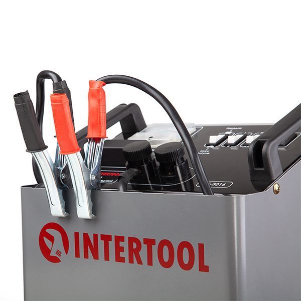 Устройство пуско-зарядное 12/24 В, 1,2 кВт, пуск 300 А, 50/75 А, 20-600 Ач INTERTOOL AT-3016 AT-3016 фото