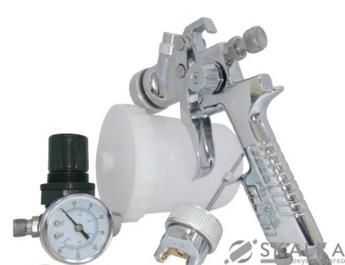 На фото Набор покрасочный пневматический Auarita H-827 HVLP 1.3 и 1.7 мм с регулятором воздуха (KIT-H-827-1.