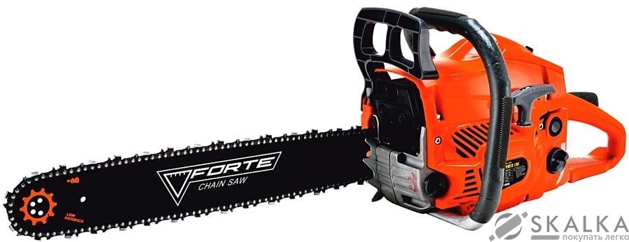 На фото Бензопила цепная Forte FGS-1520 2.7 кВт (51019)