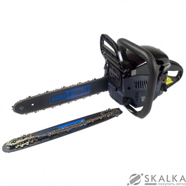 На фото Бензопила Ижмаш БП-450Б 2 шины 2 цепи