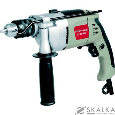 На фото Дрель ударная Авангард ДУ-13/820 