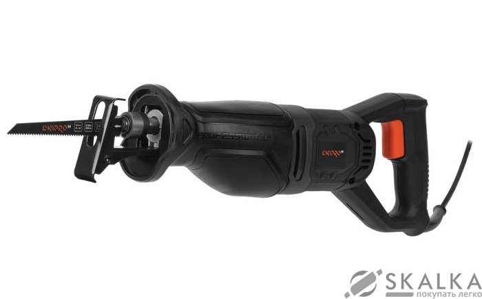 На фото Сабельная пила Dnipro-M SR-115 (49993000)