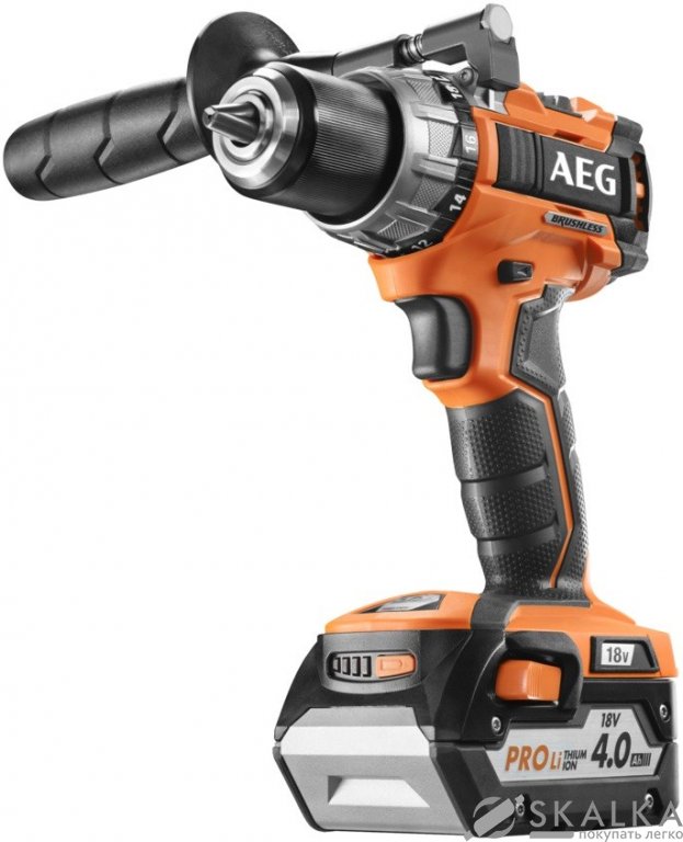 Шуруповерт бесщеточный AEG Li-ion 18 В, 4 Ач, 65 Нм, патрон 13 мм, 2 батареи (BS18C2BLLI-402C) На фото Шуруповерт бесщеточный AEG Li-ion 18 В, 4 Ач, 65 Нм, патрон 13 мм, 2 батареи (BS18C2BLLI-402C)