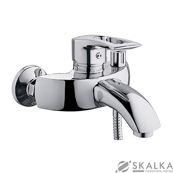 Смеситель для ванны G-FERRO HANSBERG 009 (GF1020) На фото Смеситель для ванны G-FERRO HANSBERG 009 (GF1020)