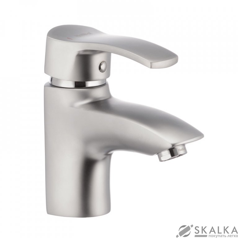 Смеситель для раковины Haiba FOCUS 001 матовый (HB0108) На фото Смеситель для раковины Haiba FOCUS 001 матовый (HB0108)