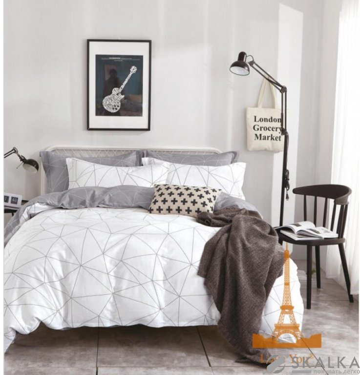 На фото Постельное белье Love you Сатин Белое-Серое Семейное (187074)