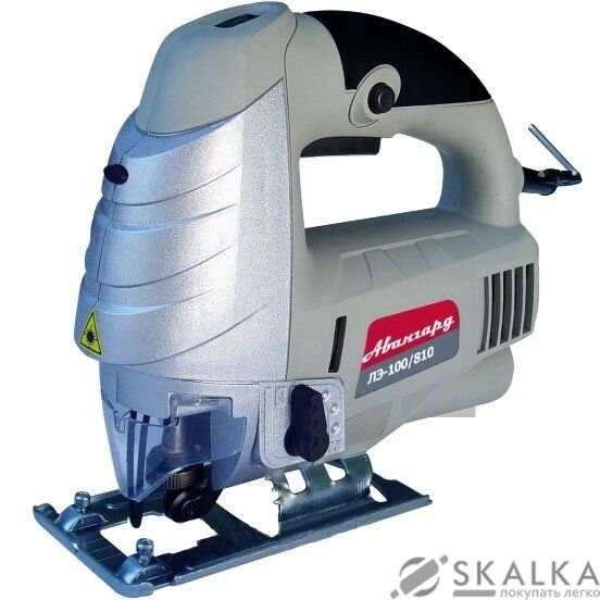 На фото Лобзик электрический Авангард ЛЭ-100/810ЛА с лазерной направляющей