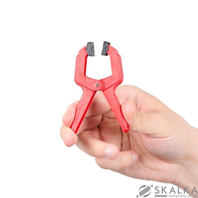 На фото Струбцина пружинная Intertool, max зажим 35мм, усилие зажима 4,6 кгс (HT-6032)