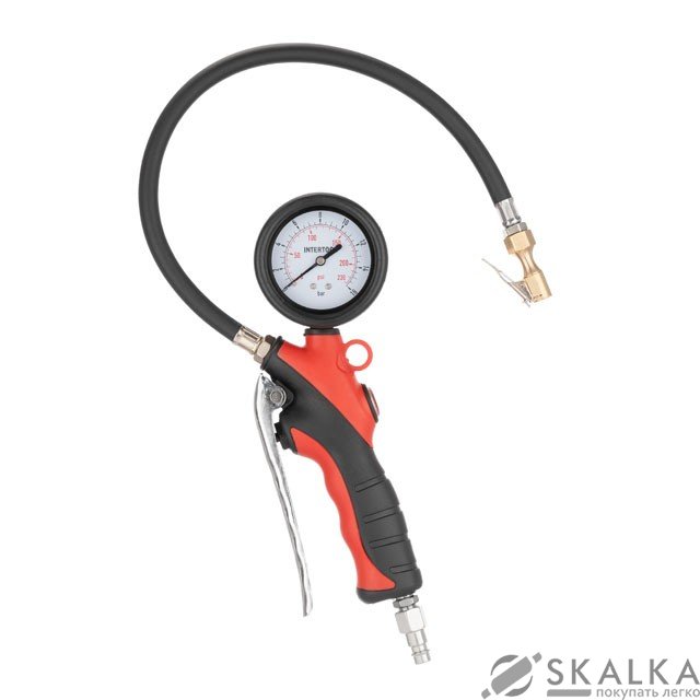 На фото Пистолет для подкачки шин Intertool с манометром профессиональный (PT-0520)