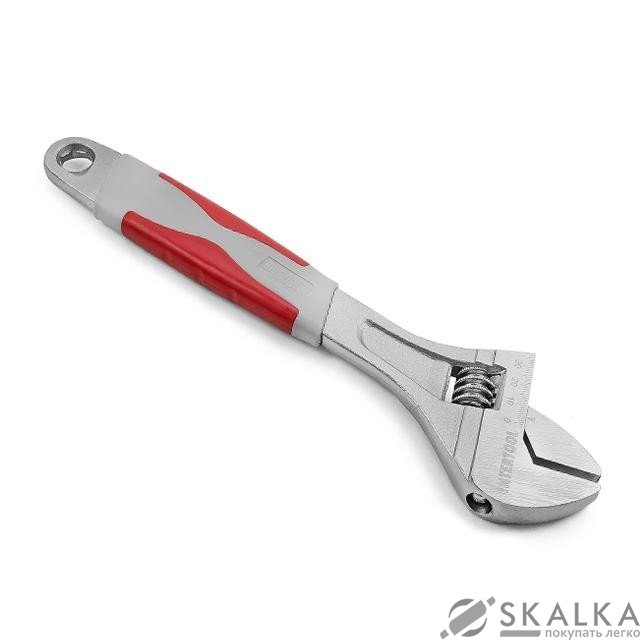 На фото Ключ разводной Intertool 300мм, изолированная рукоятка, никелевое покрытие (XT-0030)