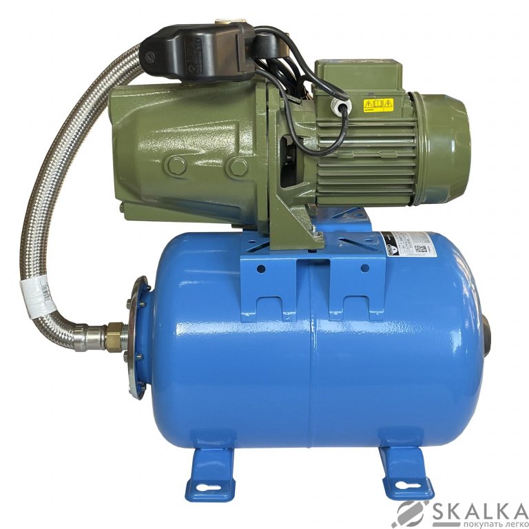 На фото Насосная станция SAER TR-4 - 24л (Насос M-70 0,55кВт)