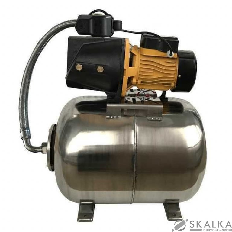 На фото Насосная станция Optima JET100-50 INOX 1,1кВт чугун длинный на гребёнке