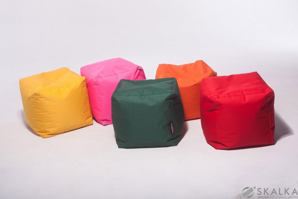 На фото Пуф Куб Poparada (PTCS)