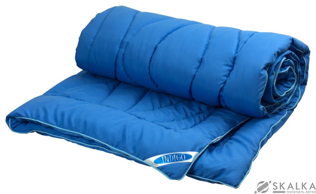 На фото Одеяло Руно INDIGO Силикон 200x220 см Синее с сине-белым кантом (322.52INDIGO)