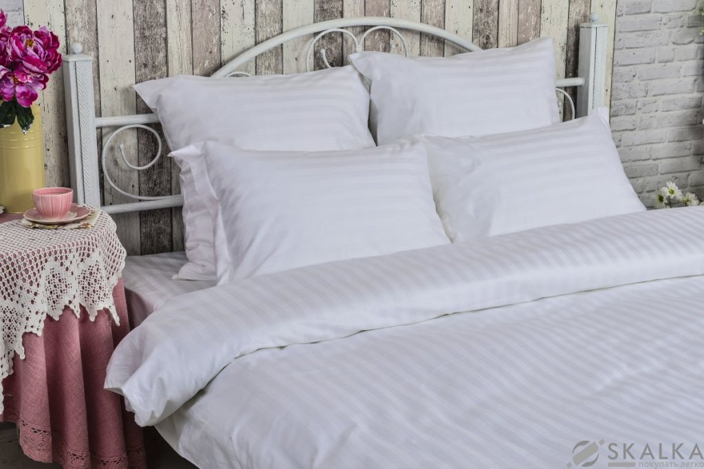 На фото Комплект постельного белья Руно 200х220 см 4шт Двуспальный Белый (655.50У_2)