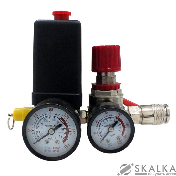 На фото Выходной блок компрессора 8 бар Forte (17631)