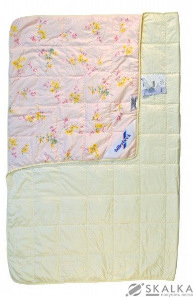 На фото Одеяло Billerbeck Лагуна легкая Вискоза 140х205 см Розовое (0801-11/01)