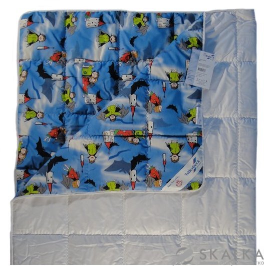 На фото Одеяло детское Billerbeck Юниор облегченное Овечья шерсть 140х205 см Синее (0109-14/01)