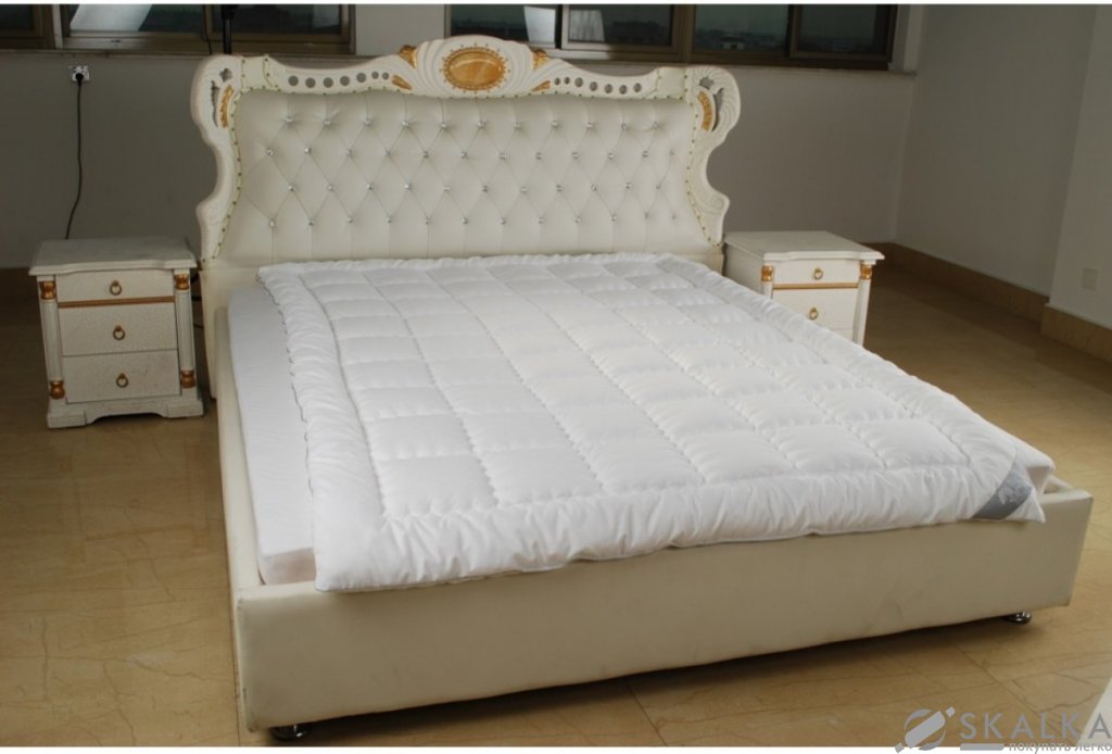 На фото Одеяло Arya Pure Line 155х215 см Comfort (TR1001142)