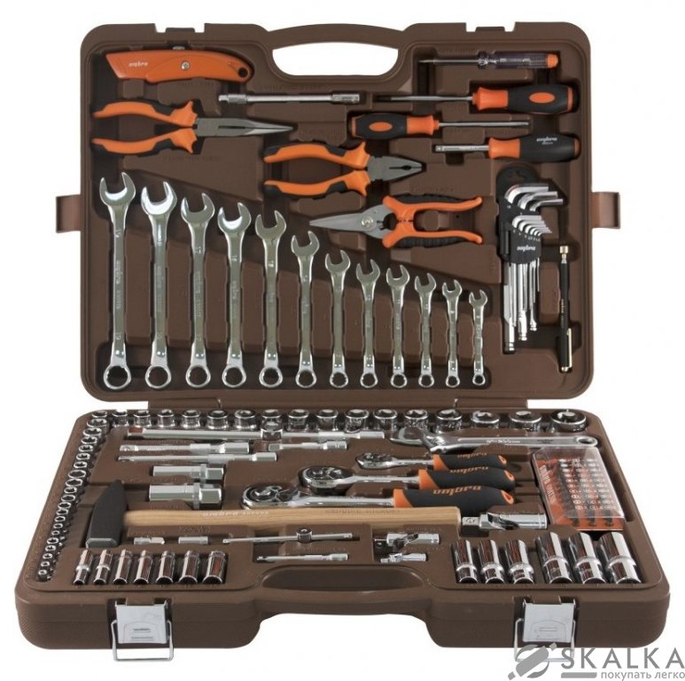 На фото Универсальный набор Ombra головки 4-32мм E4-Е24, 1/4", 3/8" и 1/2"DR 131 шт (OMT131S)