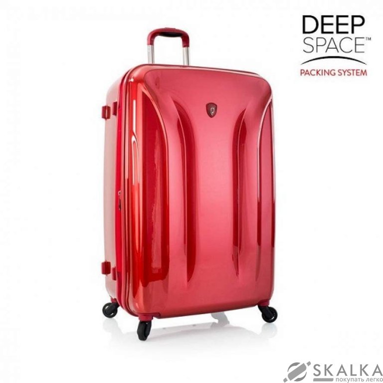 На фото Чемодан Heys Astra Deep Space (L) Burgundy (923080)
