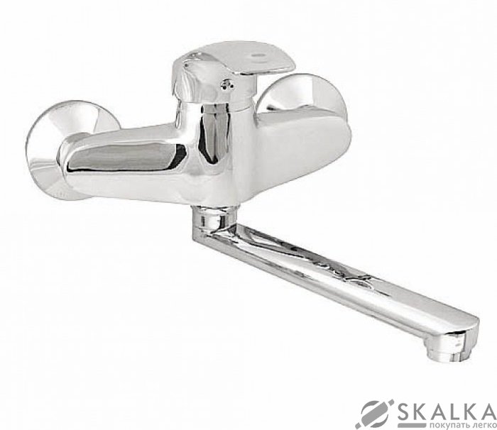 На фото Кухонный смеситель G-Ferro Mars 005 (GF0013)