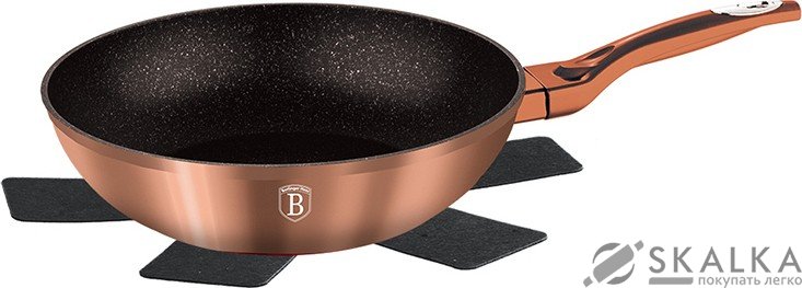 На фото Сковорода-вок Berlinger Haus Rosegold Collection 28 см BH-1512