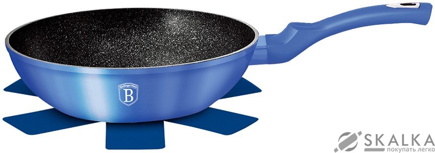 На фото Сковорода-вок Berlinger Haus Metallic Line Royal Blue Edition 28 см BH-1651N