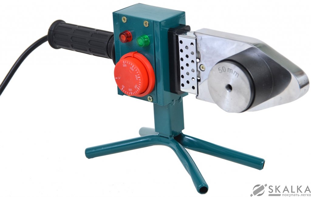 На фото Паяльник для пластиковых труб Зенит ЗПТ-1100 (841420)