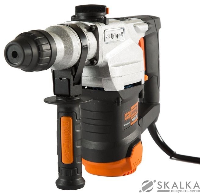 На фото Перфоратор бочковой Дніпро-М 1300 Вт SDS Plus (ПЕ-2813Б)