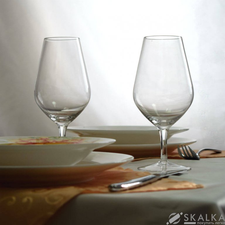 На фото Набор бокалов для вина Sakura 2 шт 400 мл ручная работа (SK-2001)
