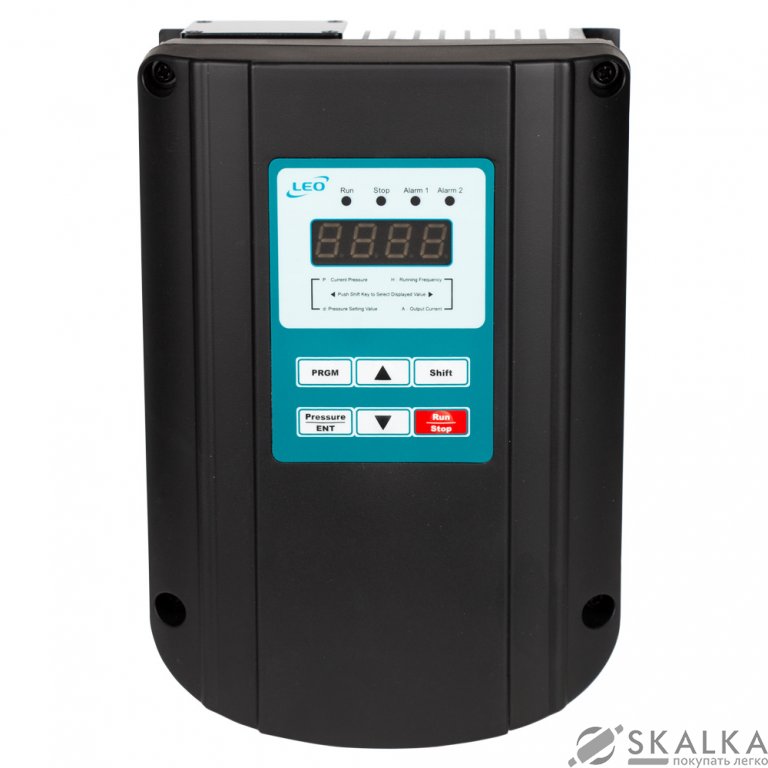 На фото Преобразователь частоты Leo3.0 3~380В × 3~380/220В 2.2-4 кВт (779683)