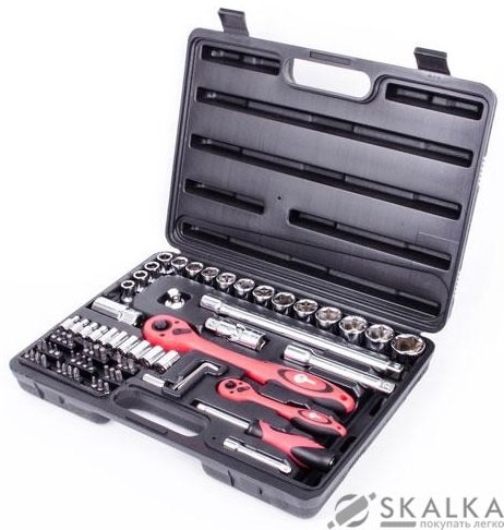 На фото Профессиональный набор инструментов Intertool 72 ед 1/2" и 1/4" Cr-V (ET-6072)