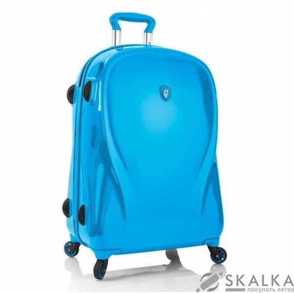 На фото Чемодан Heys xcase 2G (M) Azure Blue (926763)