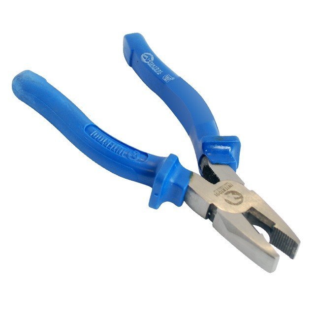 Плоскогубцы Intertool 180мм (HT-0102)