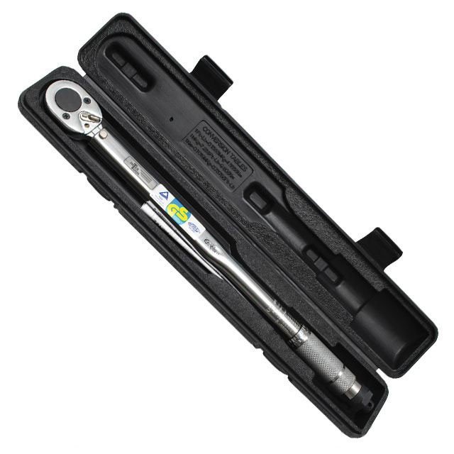 Динамометрический ключ Intertool 3/8", 7-105NM (XT-9003)