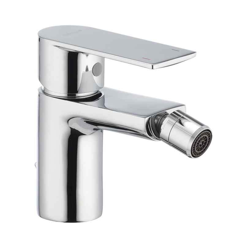 Смеситель для биде с поворотным аэратором IBERGRIF SUPREME M15002 (IB0004)