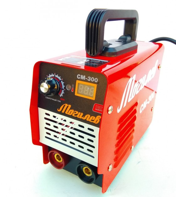 Инверторный сварочный аппарат Могилев СМ-300 в чемодане