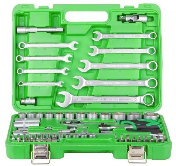 Набор инструментов Intertool 1/2" & 1/4" 82 еденицы Cr-V (ET-6082SP)