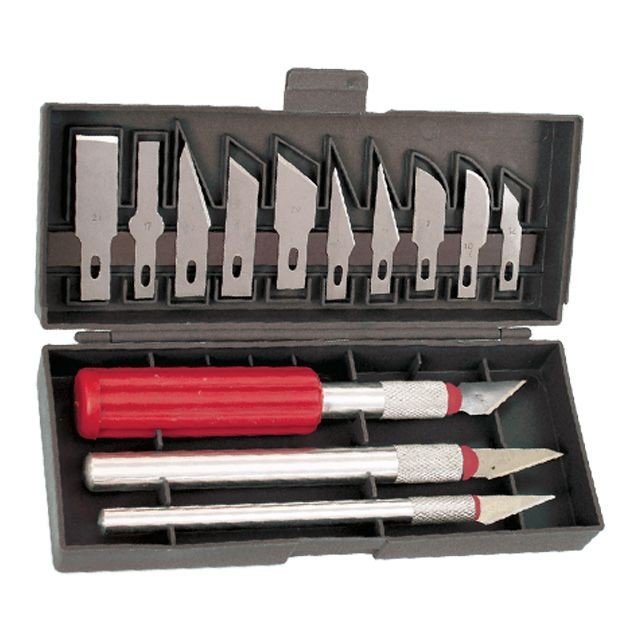 Набор скальпелей Intertool 13шт (HT-0525)