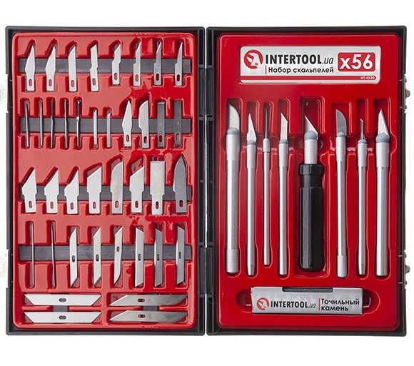 Набор скальпелей Intertool 56шт в пластиковом футляре (HT-0530)
