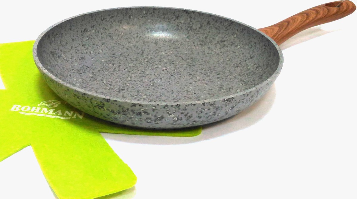 Сковорода Bohmann 22 х 4.5 см с гранитным покрытием (1015 -22 GRN ВН)