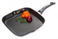 Сковорода-гриль Ballarini Cookin 28 см (9C9F40.28) На фото Сковорода-гриль Ballarini Cookin 28 см (9C9F40.28)
