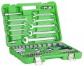 На фото Набор инструментов Intertool 1/2" & 1/4" 82 еденицы Cr-V (ET-6082SP)