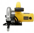 На фото Пила дисковая STANLEY 1600 Вт, 190х30 мм, угол 0-45° - 65-50 мм (SC16-RU)