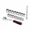 На фото Набор головок Intertool 3/8" 6-24 мм удлинитель рукоятка 72 зуба 20ед. Cr-V STORM (ET-8015)